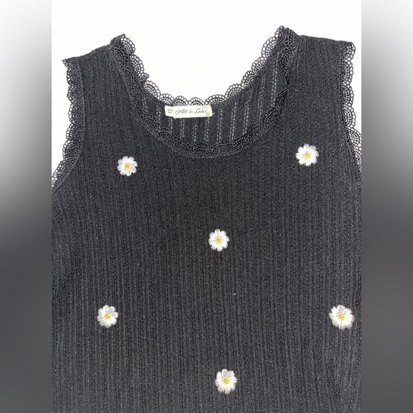 All in Love Daisy Knit Sheer Tank Top - Picture 3 of 6